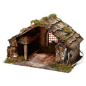 Simple stable with hay for Neapolitan Nativity measuring 18x29x21cm