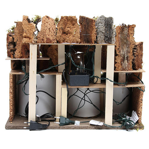 Cabaña presebre con pueblo 37x45x30cm con luces y cascada 4