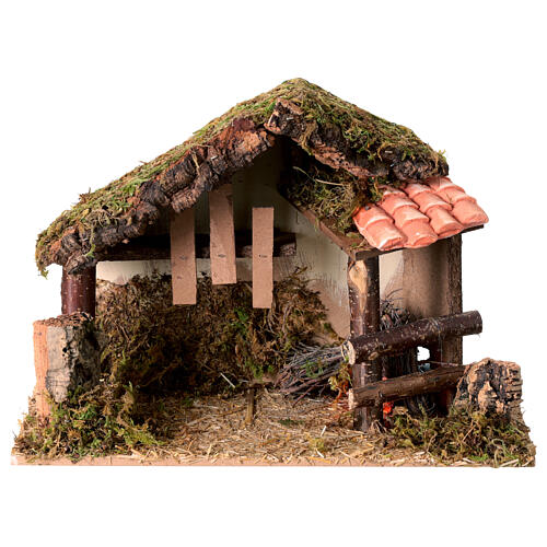 Stajenka drewniana z ogniem 25x35x15 cm 4