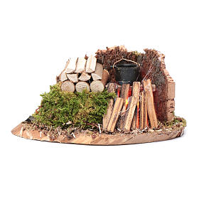 Pot on fire with logs and cork wall 5x15x5 cm