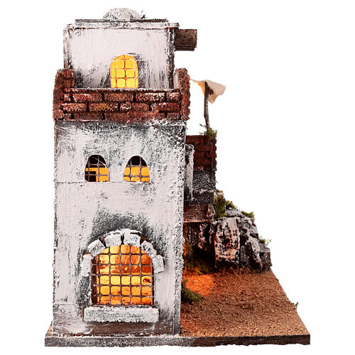 Casa araba bianca con scala e capanna 35x35x25 cm presepe di Napoli 5