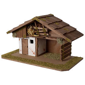 Étable crèche d'inspiration nordique en bois 30x55x30 cm pour santons de 10-12 cm