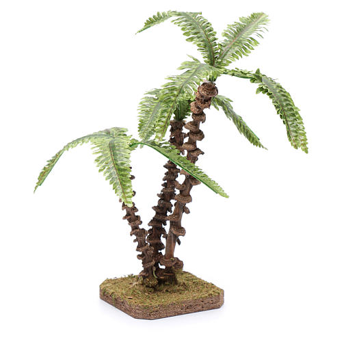 Potrójna palma na jednej podstawie - liście zielone do modelowania 2