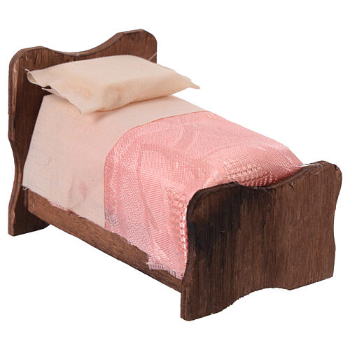 Cama em madeira lençóis e cobertor em tecido para presépio com figuras de 10 cm de altura média 3
