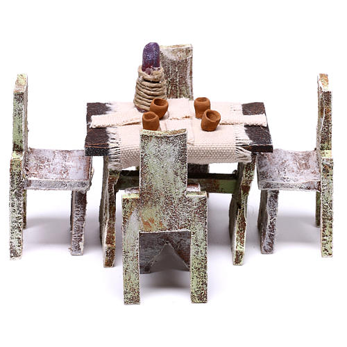 Tisch und 4 Stühle, 5x5x5 cm, für 12 cm Krippe 1