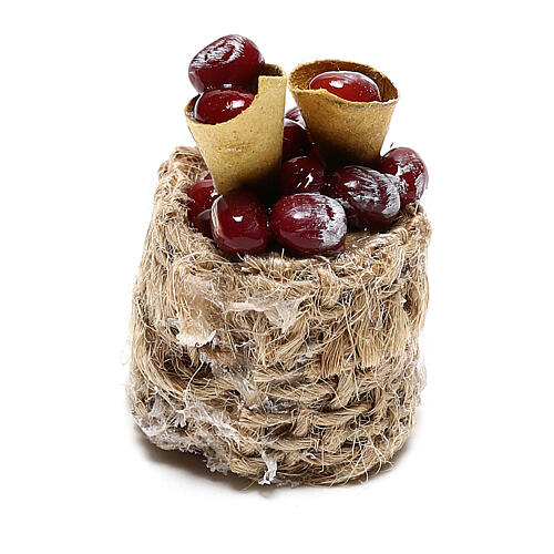 Chestnut basket figurines with cones for 10 cm nativity 2