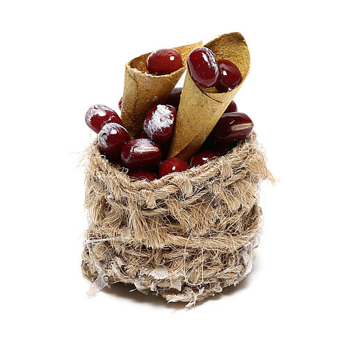 Chestnut basket figurines with cones for 10 cm nativity 3