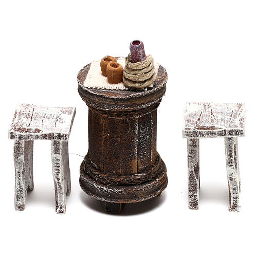 Miniature round table with stools, 10 cm nativity 2