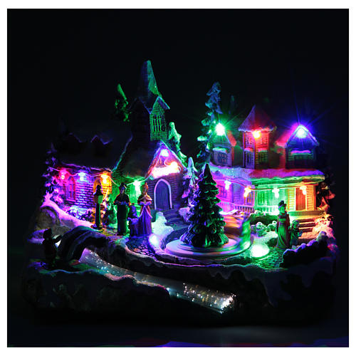 Christmas village with lights and movement 30x15x20 cm 5