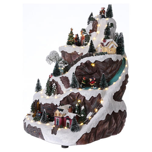 Animated village with mountain 45x30x25 cm 3