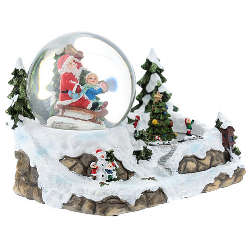 Schneekugel mit Weihnachtsmann in Winterlandschaft, 15x20x15 cm 5