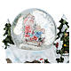 Boule en verre avec Père Noël et décor 15x20x15 cm s4