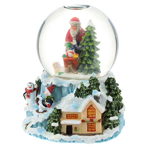 Palla di vetro con Babbo Natale e slitta h. 15 cm 2