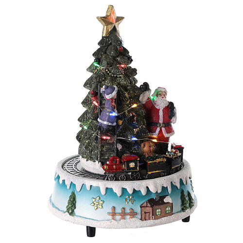Winterszene mit Weihnachtsbaum, Weihnachtsmann und beweglichen Zug, 15x20 cm 4