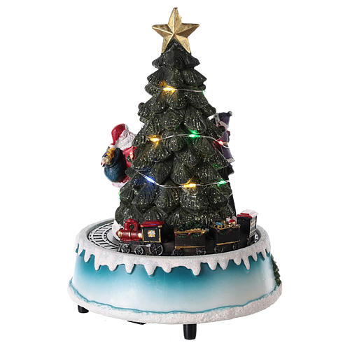 Winterszene mit Weihnachtsbaum, Weihnachtsmann und beweglichen Zug, 15x20 cm 5