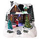 Domek oświetlony ze Świętym Mikołajem do miasteczka bożonarodzeniowego 20x20x15 cm s1