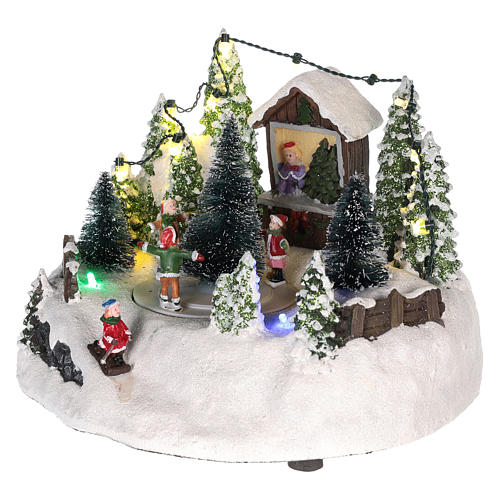 Winterszene mit Skipiste und Weihnachtsbaum, 15x20 cm 3