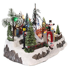 Christmas village with movement and lights 20x30x20 cm s4