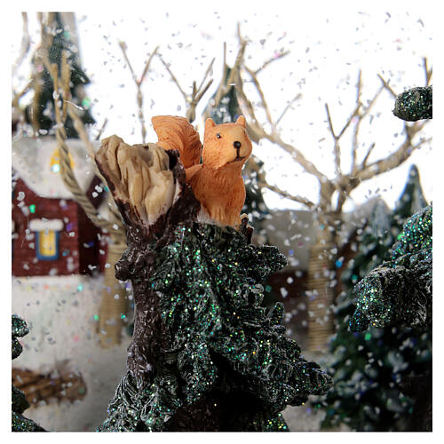 Spieluhr als Schneekugel mit Winterlandschaft und Lichtern, 25x20x25 cm 4
