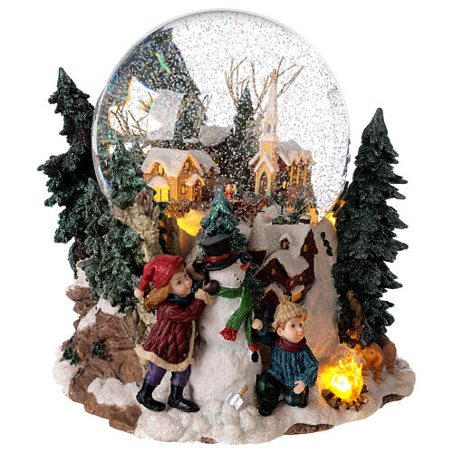 Spieluhr als Schneekugel mit Winterlandschaft und Lichtern, 25x20x25 cm 5