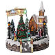 Aldeia de Natal em miniatura iluminada com igreja, coral, árvore de Natal, patinadores e música 19,5x24x24 cm s1