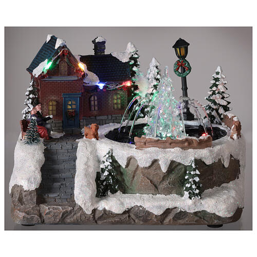 Weihnachtsdorf mit vereistem Baum und LEDs, 30x25x20 cm 2