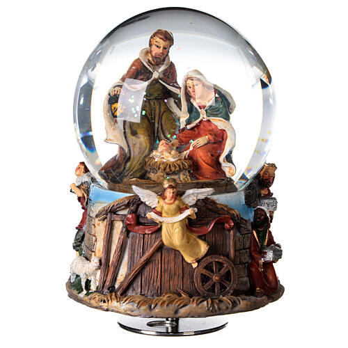 Kula ze szkła ze śniegiem brokatem scena narodzin Jezusa pasterze i Trzej Królowie 10 cm 1