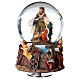 Kula ze szkła ze śniegiem brokatem scena narodzin Jezusa pasterze i Trzej Królowie 10 cm s2