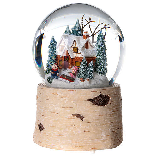 Szklana kula ze śniegiem dzieci z sankami 12 cm 3