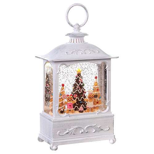 White glass lantern, gingerbread men and Christmas trees, LED lights, 25x15x10 cm 5