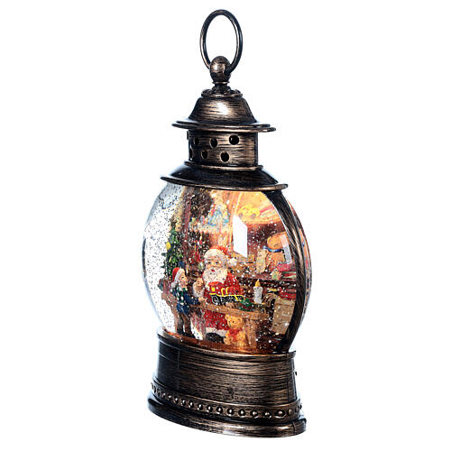 Glass lantern with snow, Santa's shop, 25x20x20 cm 3