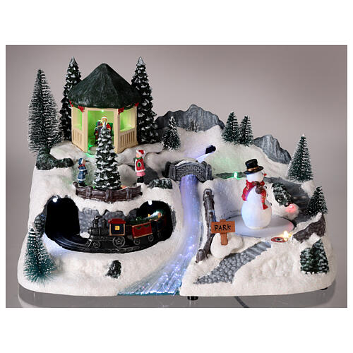 Christmas setting 20x30x20 cm train and snowman in motion, LED lights 2