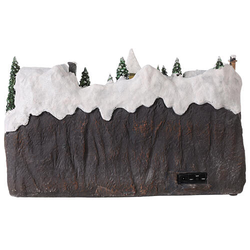 Villaggio Natale neve treno pattinatori movimento luci led 25x40x25 cm 5