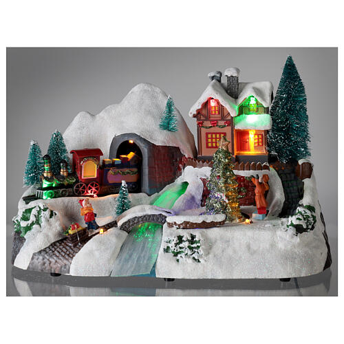 Aldeia natalina em miniatura comboio, rio, árvore de Natal movimento, luzes, música 19x30x19 cm 2