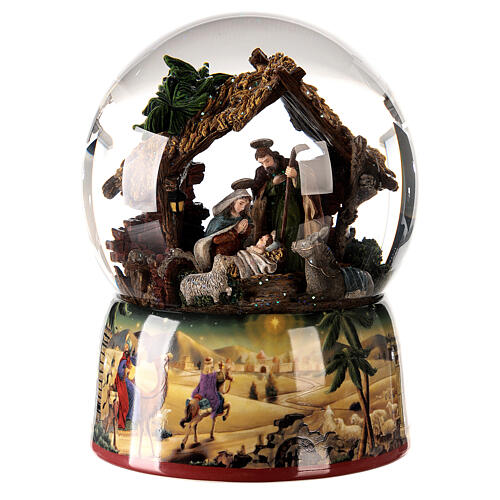 Musical snow globe Nativity baby Jesus glitter battery powered 20x15x15 cm 5