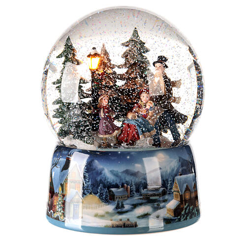 Snow globe with music box, family on a sleigh 20x15x15 cm 1