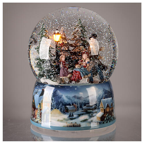 Snow globe with music box, family on a sleigh 20x15x15 cm 2