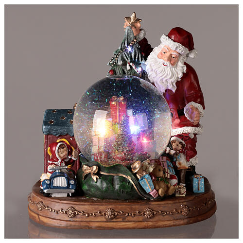 Christmas snow globe Santa and gifts battery powered 30x25x30 cm 2