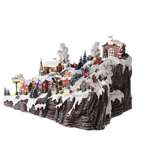 Aldeia natalina em miniatura montanha com teleférico, pista de esqui e patinadores, 40x60x45 cm 3