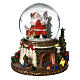 Snow globe with Santa Claus, snow and chimney with LED 20x15x15 cm s2