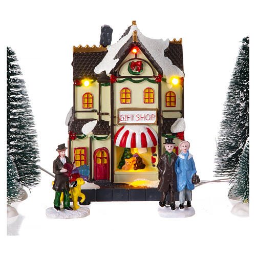 Christmas village set of 17 pieces with Santa Claus, 6x24x6 in 4