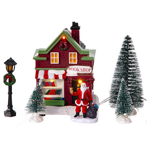 Christmas village set of 17 pieces with Santa Claus, 6x24x6 in 6