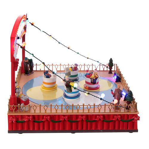 Spinning teacups in motion, 10x12x12 in 5