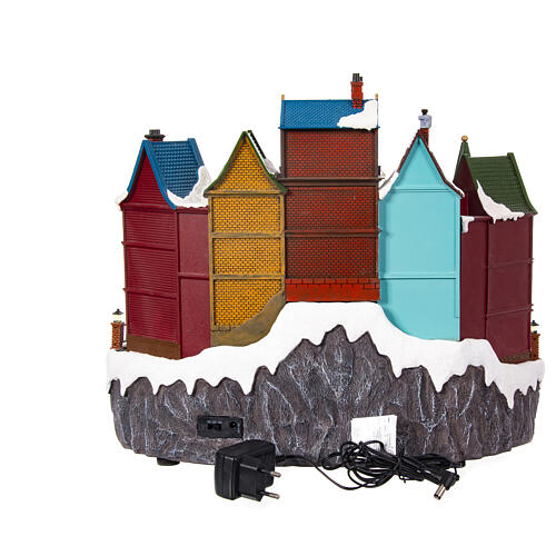 Villaggio Natalizio con albero e treno al centro 35x30x40 cm 6