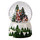 Schneekugel, Weihnachtsmann mit Schlitten im Wald, 15x10x10 cm s2