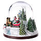 Boîte à musique boule à neige paysage hivernal enneigé avec Père Noël 20x20x20 cm s3