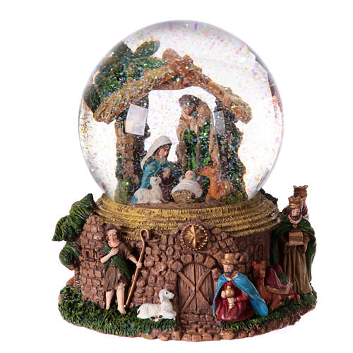 Boîte à musique boule à neige Nativité avec Rois Mages et berger 20x15x15 cm 2