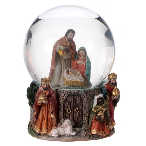 Sfera di vetro natività con neve e Re Magi 15 cm 1