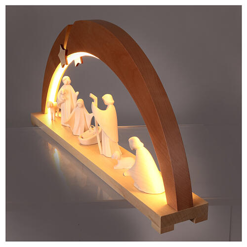 Val Gardena arch with Aram Nativity Scene, 8 figurines of 13 cm, natural wood and LED lights 5