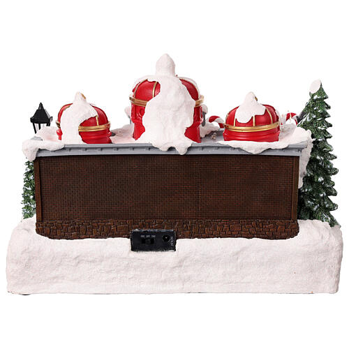 Scena negozio natalizio elfi Babbo Natale 20x30x35 cm 5